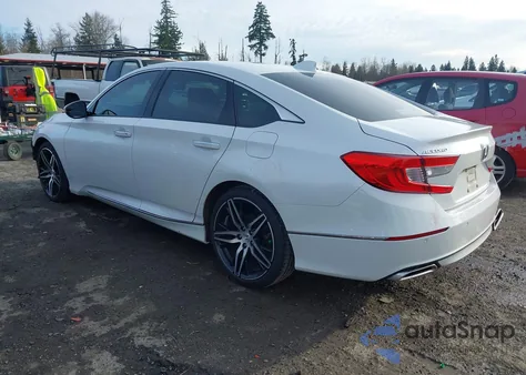2021 Honda Accord Touring z USA, uszkodzony, nr VIN 1HGCV2F98MA001043